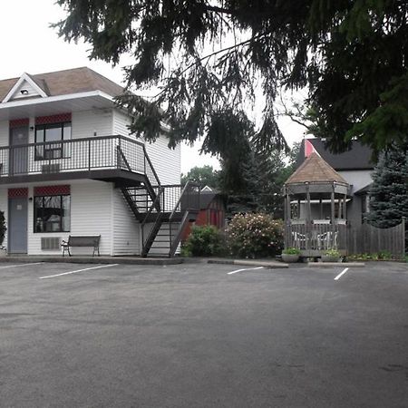 Crystal Inn Niagarawatervallen Buitenkant foto