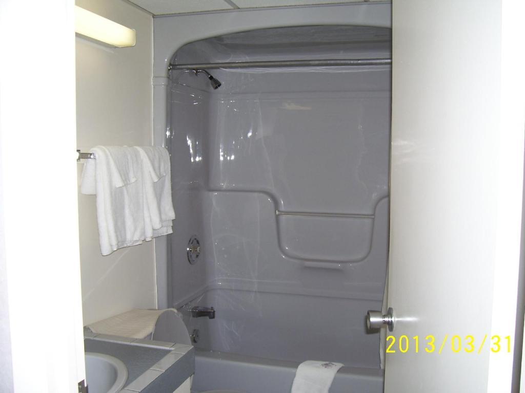 Crystal Inn Niagarawatervallen Kamer foto