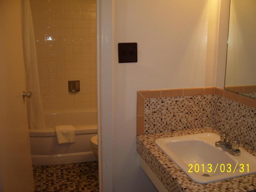 Crystal Inn Niagarawatervallen Kamer foto